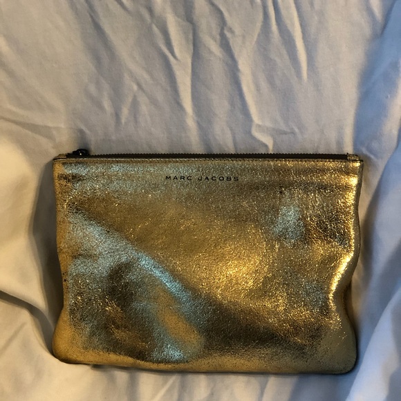 Marc Jacobs Handbags - Marc Jacobs makeup bag